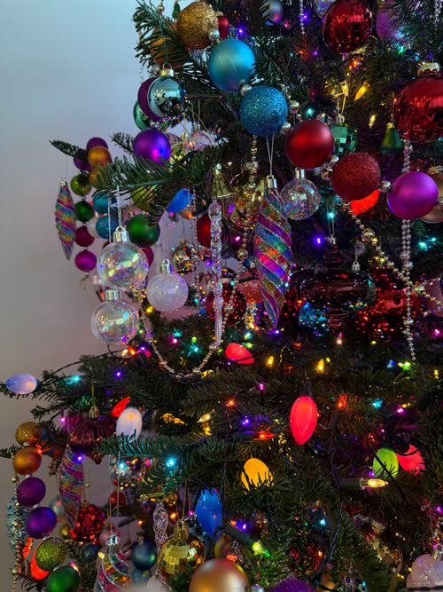 Iridescent Finial Twirl Ornament