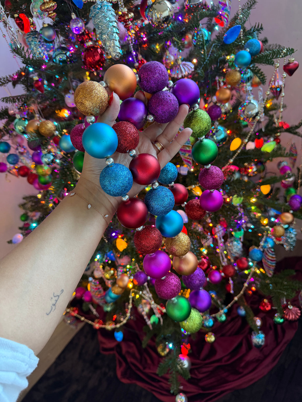 Retro Beaded Bauble Garland